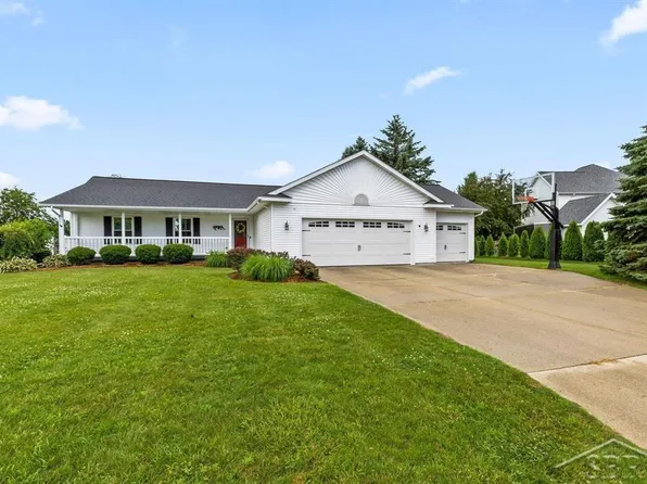 11169 Moorfield Dr, Freeland, MI 48623