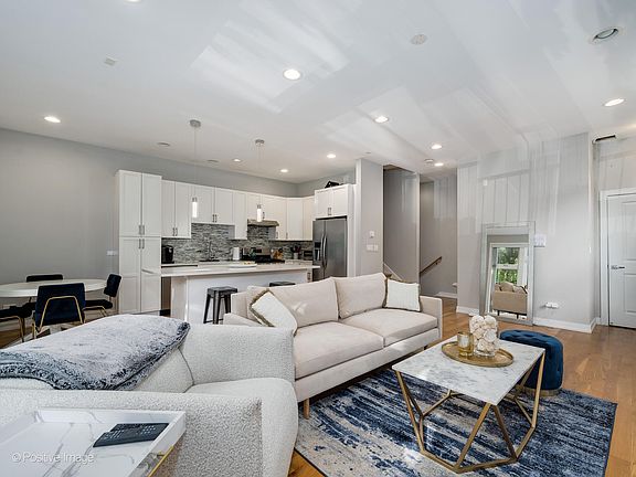 5th image of 2438 W Belden Ave #A