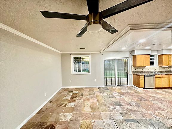 4th image of 11011 Langdon Ln