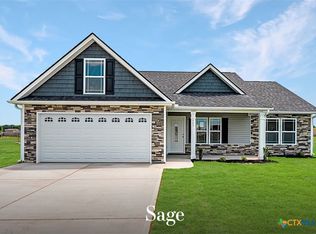 157 Pine Valley Dr, La Vernia, TX 78121