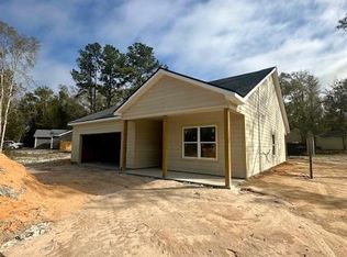 126 Little River Cir, Wewahitchka, FL 32465