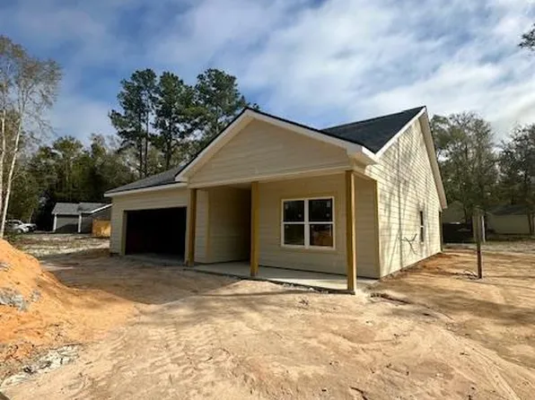 126 Little River Cir, Wewahitchka, FL 32465
