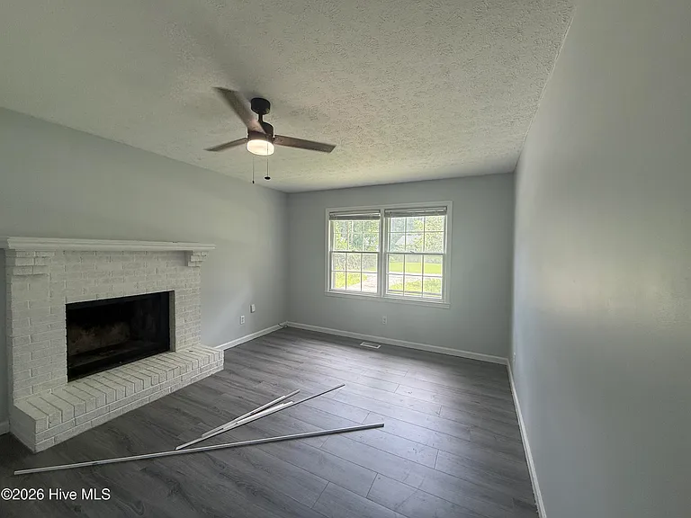 126 Woodland Dr — Photo 19