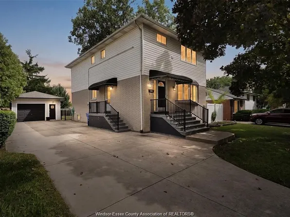 3138 Hartley Dr, Windsor, ON N8T 1Z2