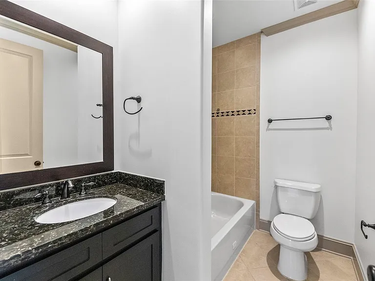 4317 Stanford St — Photo 24