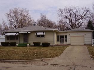 1416 S Western Ave, Champaign, IL