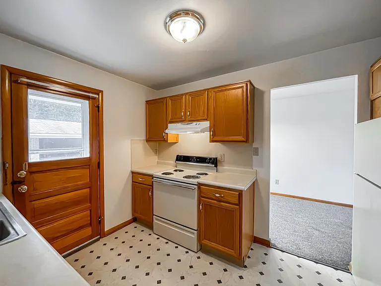 AIY Canton Townhomes — Photo 15