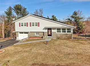 209 Brookside Dr, Wappingers Falls, NY 12590