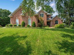 3038 Oak Knoll Cv, Owensboro, KY 42303