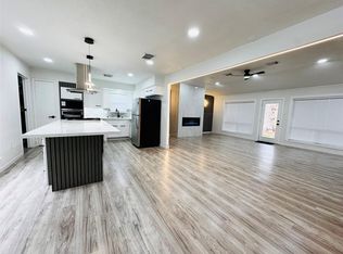 2326 Briarview Dr, Houston, TX 77077