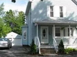 32 Washington St #1, Clinton, MA 01510