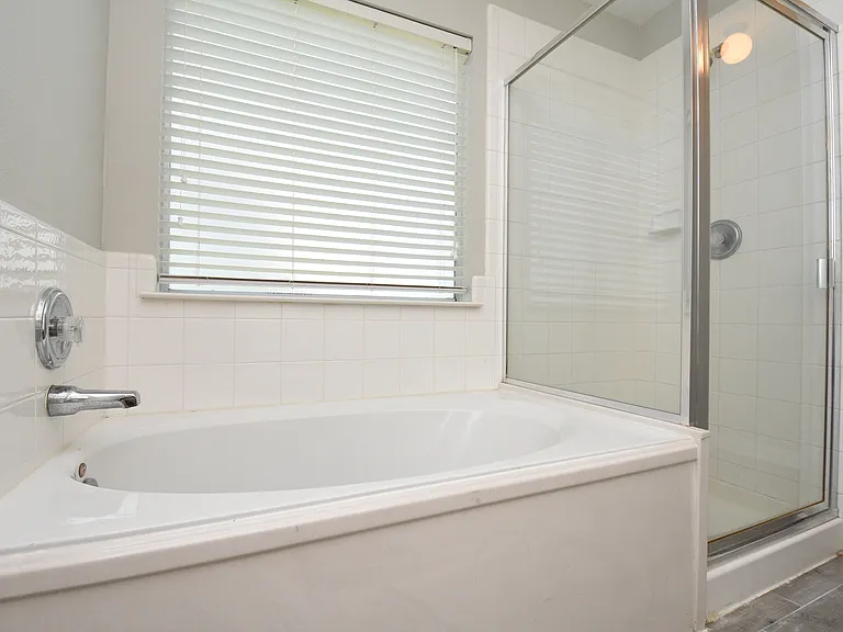 21603 Falvel Lake Dr — Photo 34