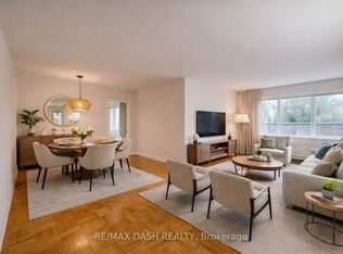 69 Old Mill Ter #17, Toronto, ON M8X 1A1