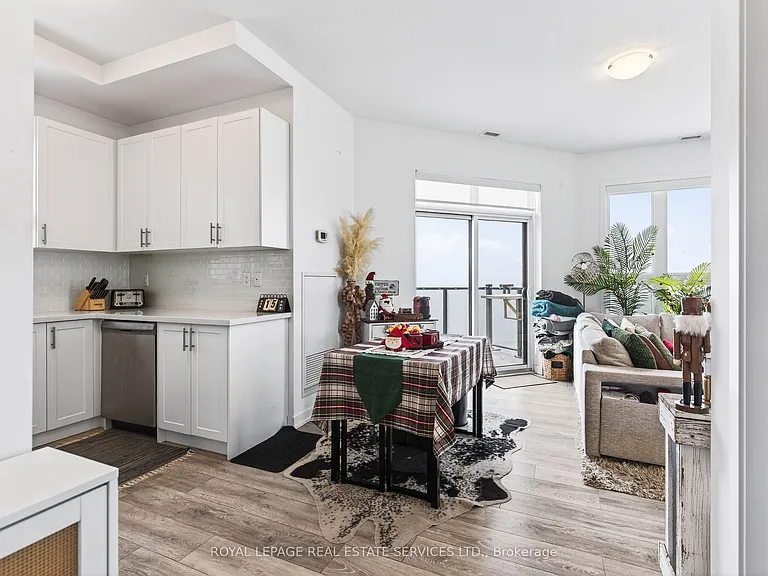 125 Shoreview Pl S #631 — Photo 7