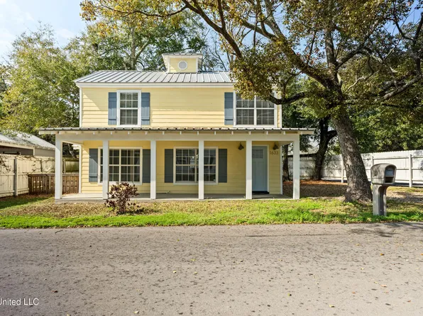 1633 Nichols Ct, Gulfport, MS 39501