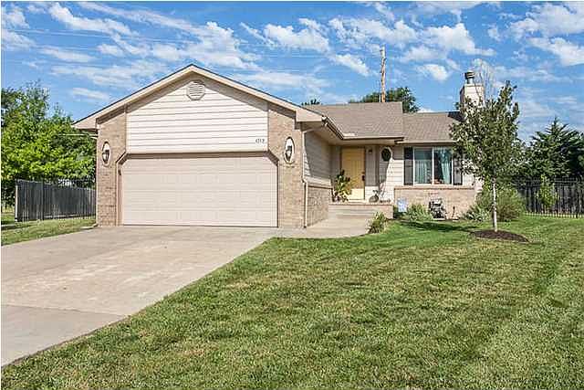 1st image of 1715 N Sugarberry Ct