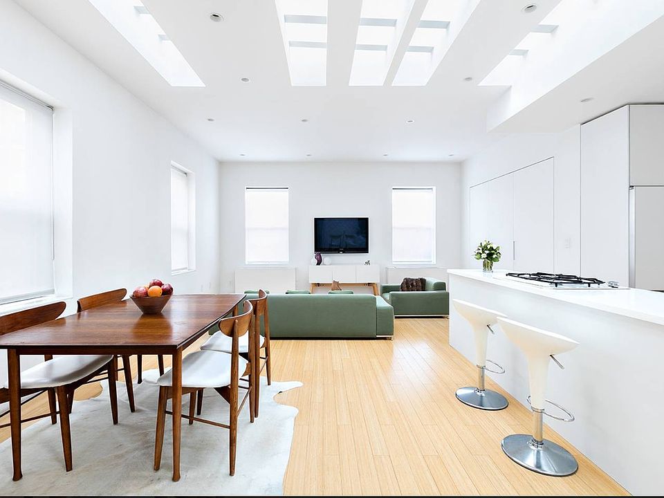 1st image of 204 W Houston St APT 4C