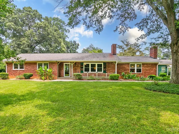 186 N Mason Way, Hendersonville, NC 28792