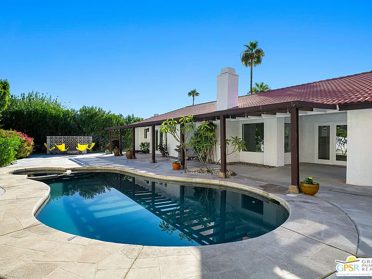 2750 E Vincentia Rd — Photo 34