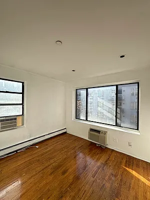 Rented by Corcoran | media 15