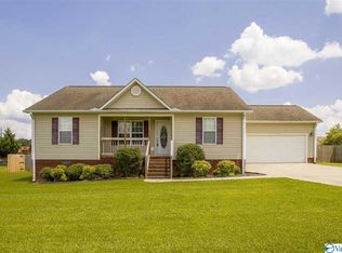 41 Dempsey Ct, Arab, AL 35016