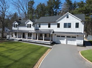 7 Circle Dr, Dover, MA 02030