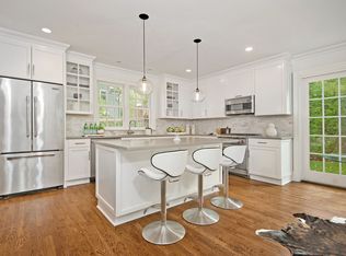 100 Glen Oaks Dr, Rye, NY 10580