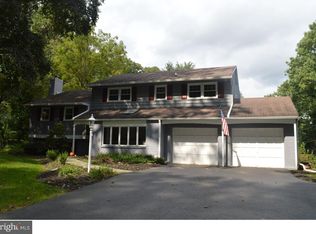 722 Berwyn Baptist Rd, Devon, PA 19333