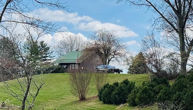 1st image of 2593 Lime Kiln Rd