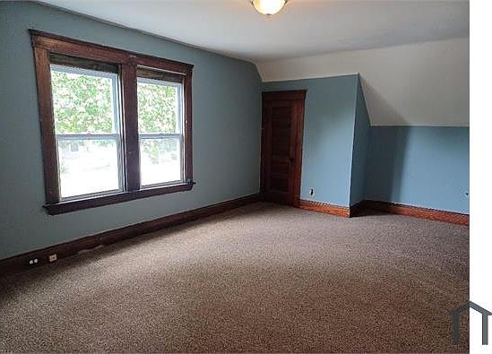 4th image of 4144 Marvin Ave