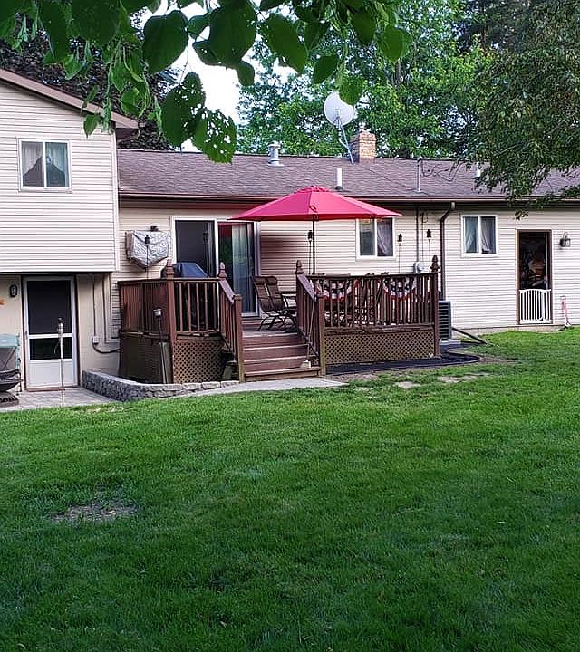 2nd image of 4148 Hi Hill Dr
