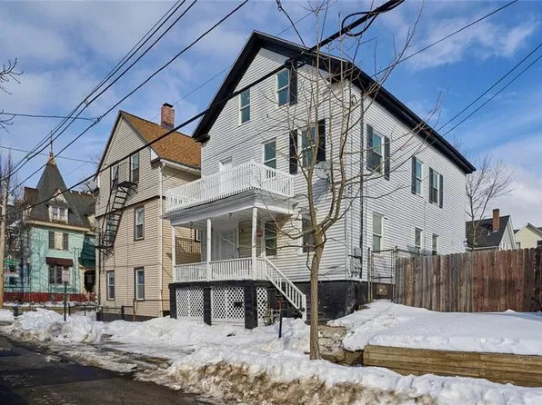 182 Ocean St, Providence, RI 02905