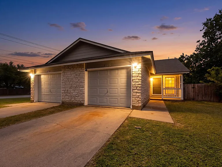 1115 Woodlief Trl — Photo 1
