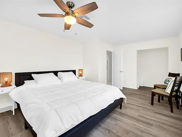 5 SE Ocale Way — Photo 10