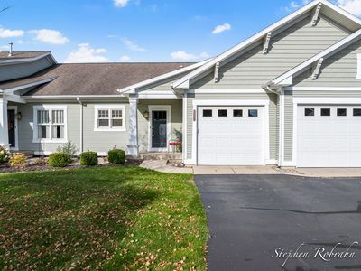 1751 N Trillium Cir, Zeeland, MI, 49464