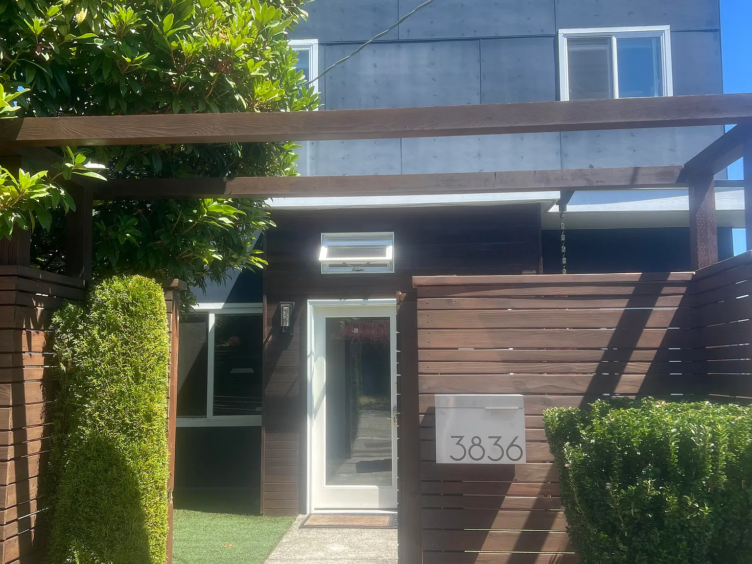 3836 34th Ave SW — Photo 3