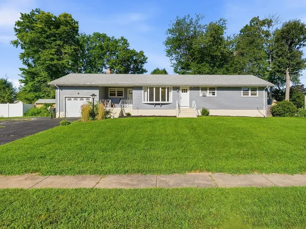 100 Cornell Circle, East Hartford, CT 06108