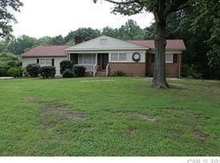 1123 Sellerstown Rd, Cherryville, NC 28021