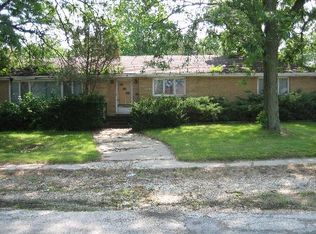 730 S Washington St, Lockport, IL 60441