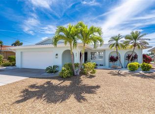 481 Harbor Dr N, Indian Rocks Beach, FL 33785