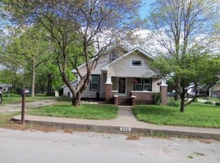 202 W Church St, New Franklin, MO 65274