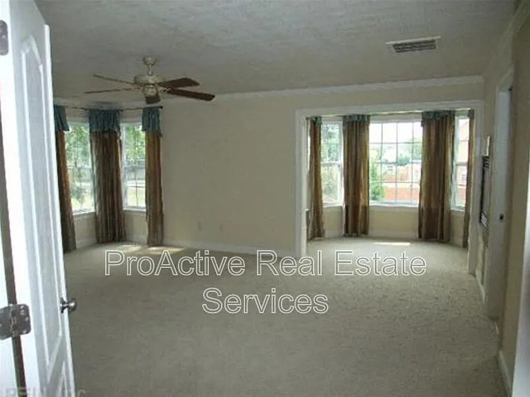 1408 Kemp Bridge Ln — Photo 7