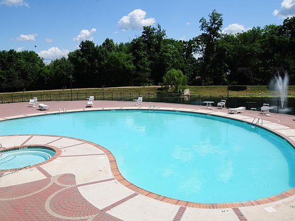 Clubhouse Swimming Pool