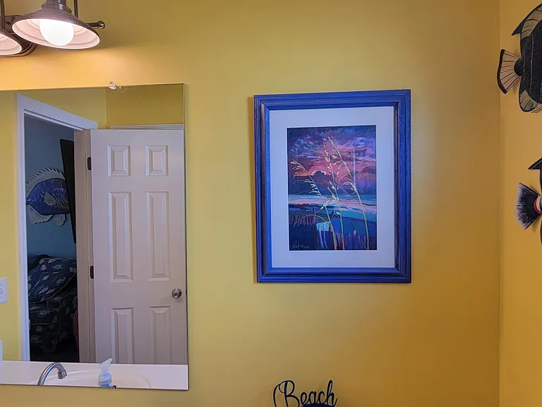 110 S High Point Ave — Photo 22