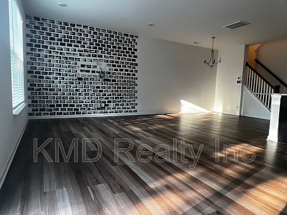 2nd image of 5616 Harris Cove Dr