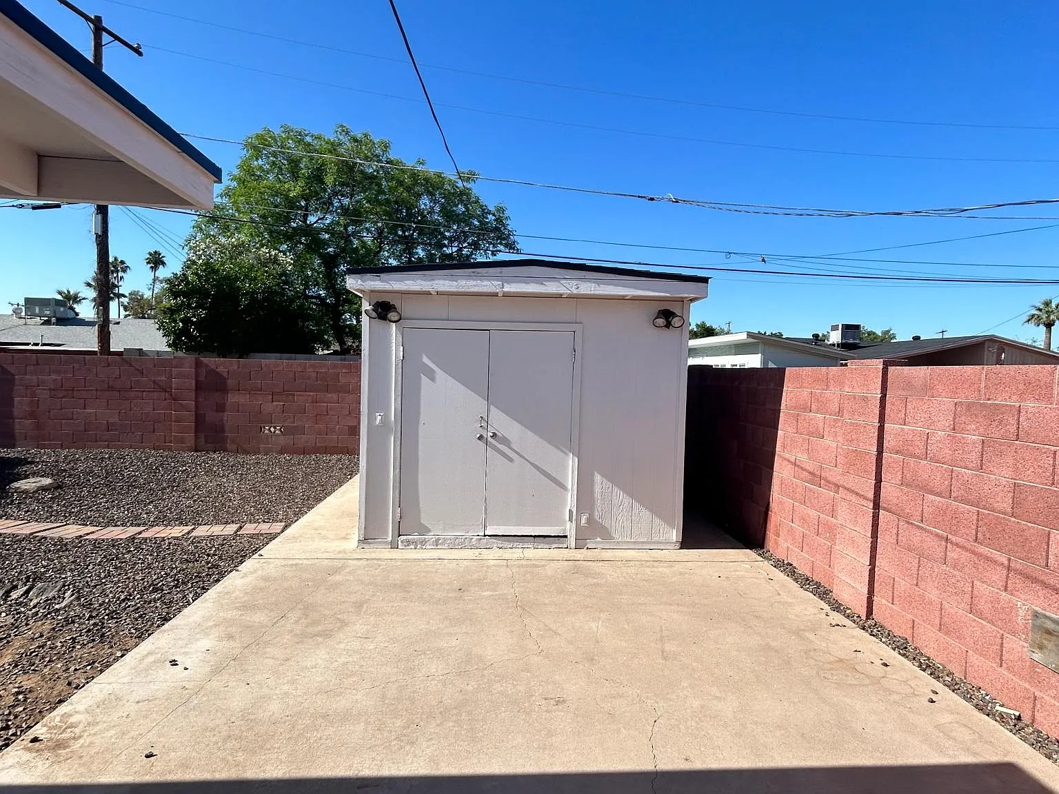 7307 E Lewis Ave — Photo 4