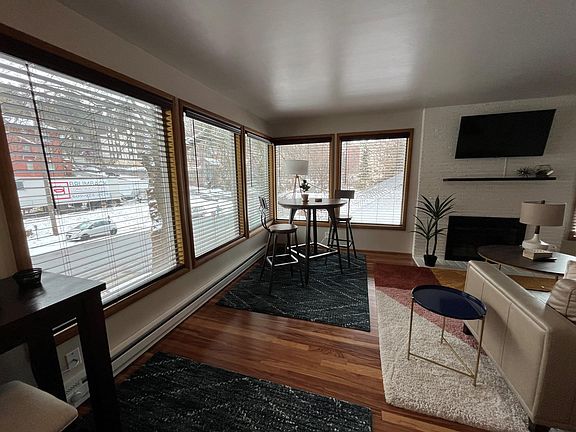 3rd image of 518 W 6th Ave #8