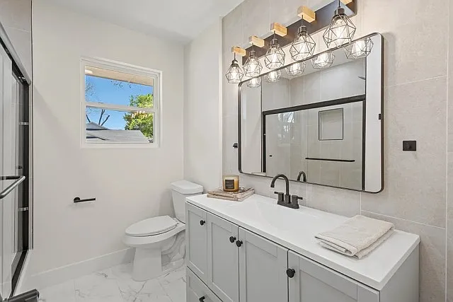 2921 Touraine Dr — Photo 26