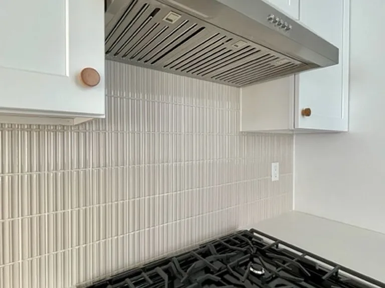 4900 Saint Elmo Dr — Photo 8