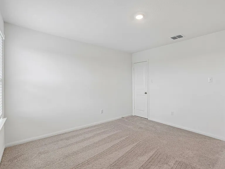 18400 Stellers Sea St — Photo 33